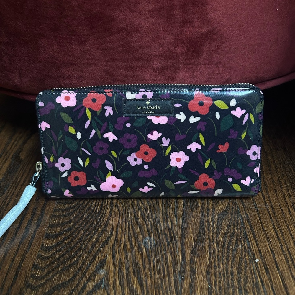 Kate Spade New York Wallet daycation boho floral blackmulti
